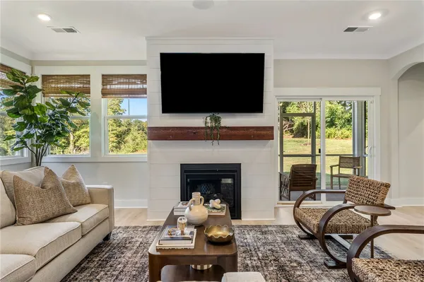 $511,695 | 120 Eagle Crk Drive, Central, SC 29630