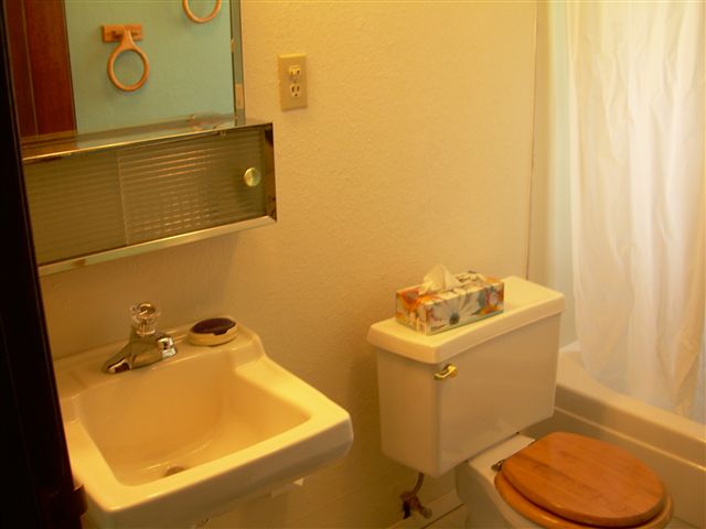 1216 North Bowdish Road Spokane Valley, WA 99206 - Photo 7 of 9 Gallery Image 7