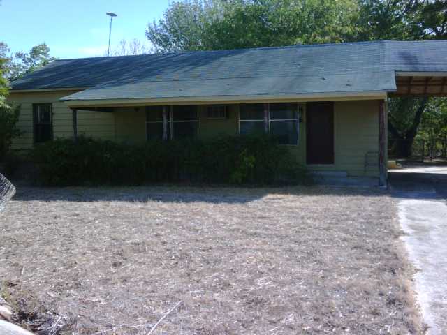 754 Acorn Road Luling, TX 78648 - Photo 1 of 1 Gallery Image 1