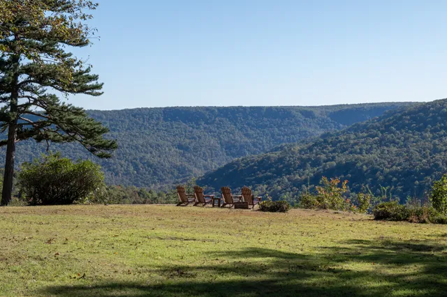 $2,200,000 | 1517 Laurel Lake Drive, Monteagle, TN 37356