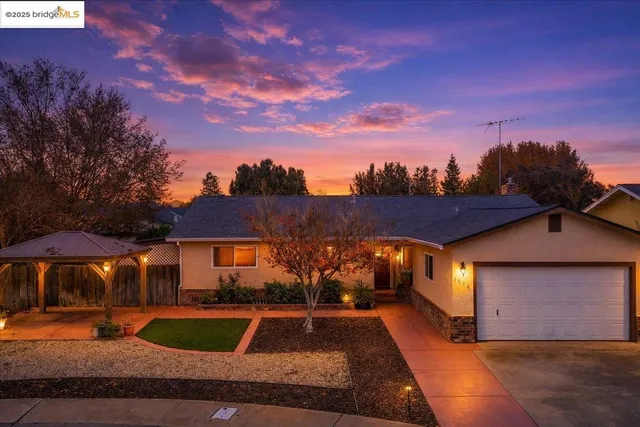$485,000 | 1870 Shadyside Court, Oakdale, CA 95361