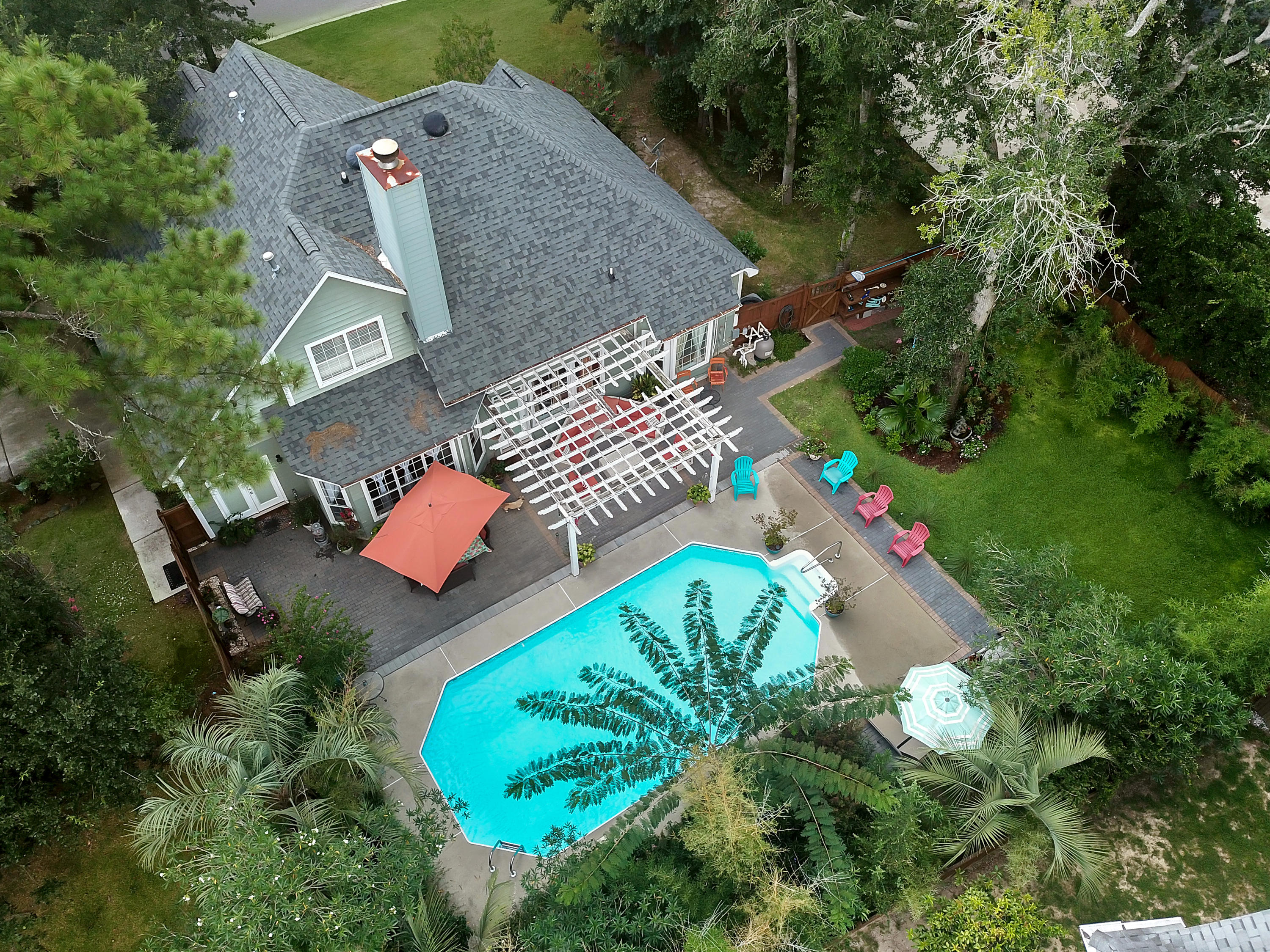 109 Old Course Road Summerville, SC 29485 - Photo 1 of 38 DJI_0010