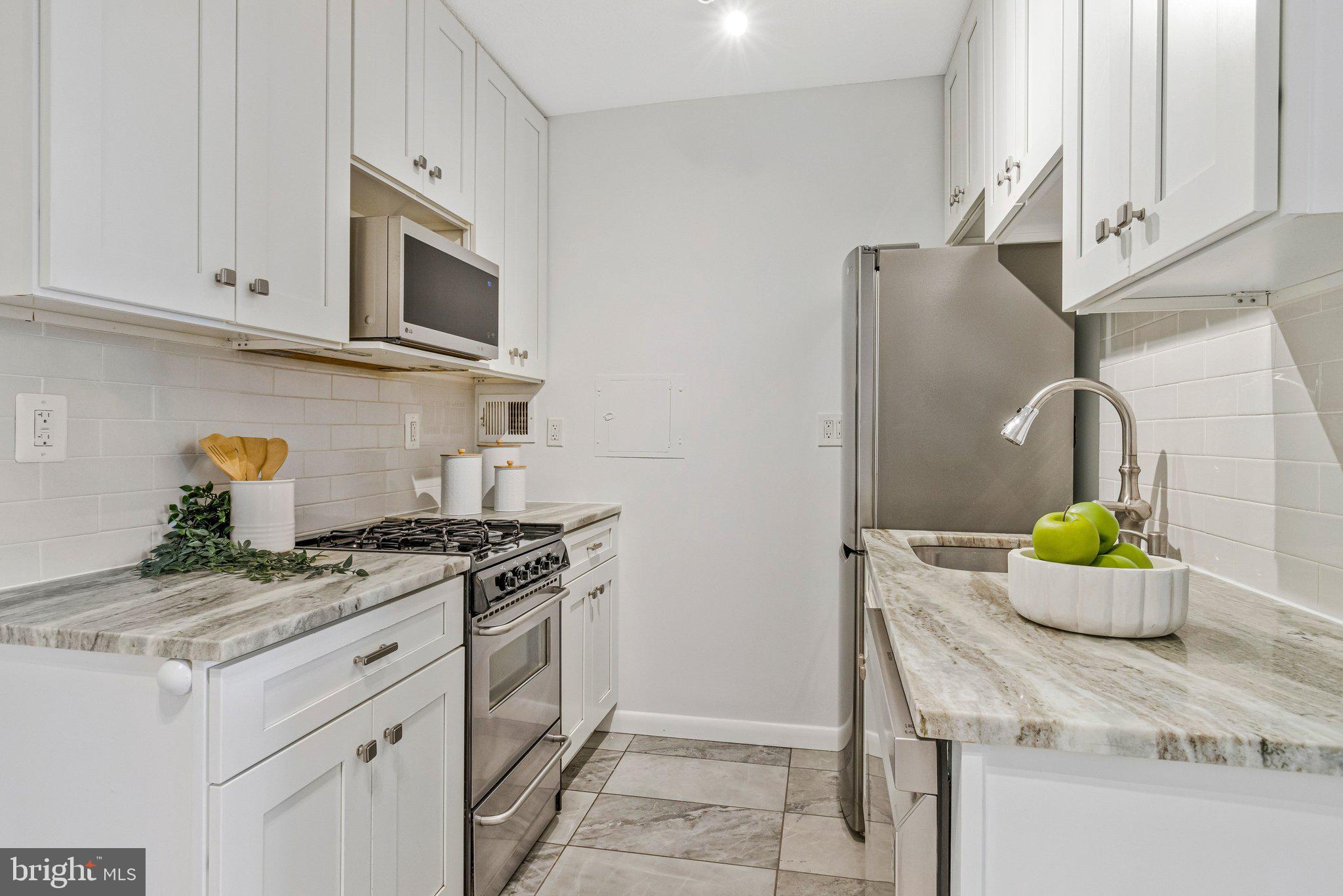 300 M Street Southwest, Unit N210 Washington, DC 20024 - Photo 11 of 44