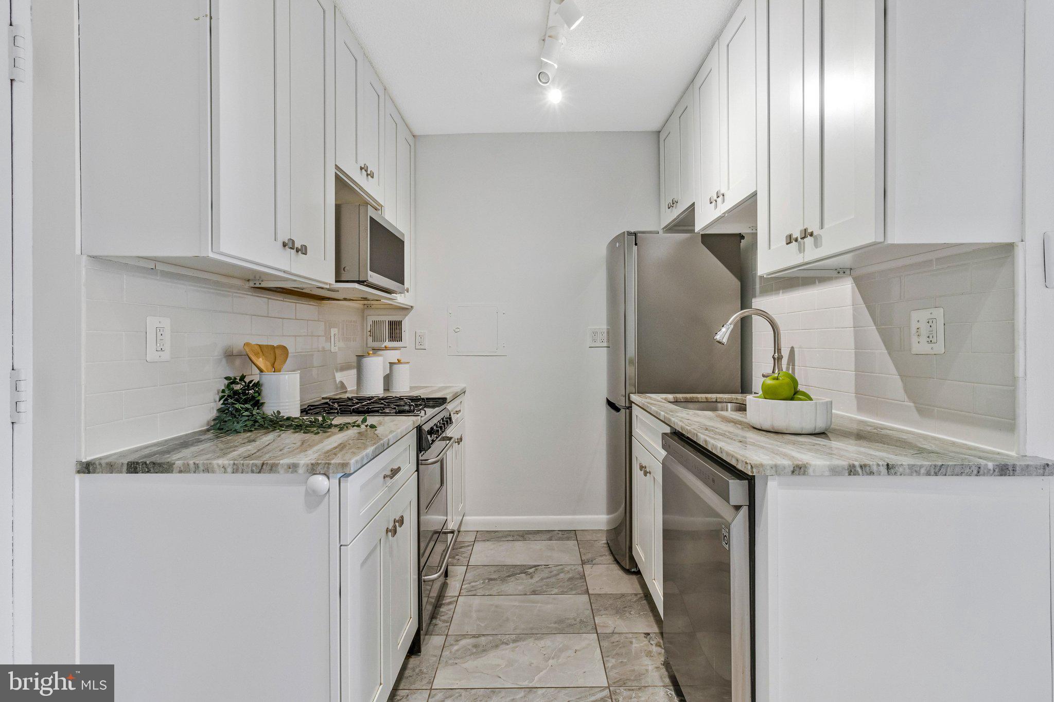 300 M Street Southwest, Unit N210 Washington, DC 20024 - Photo 12 of 44