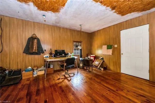 $329,900 | Tbd White Oak Road, Purlear, NC 28665