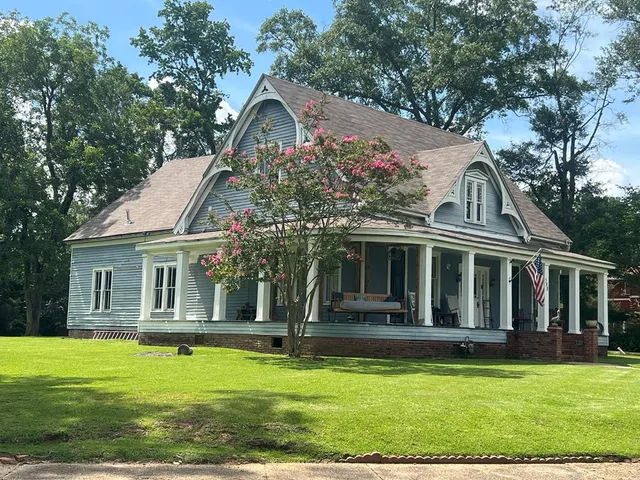 $175,000 | 588 Union Street, Gloster, MS 39638
