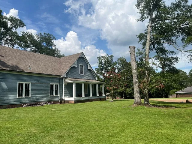 $175,000 | 588 Union Street, Gloster, MS 39638