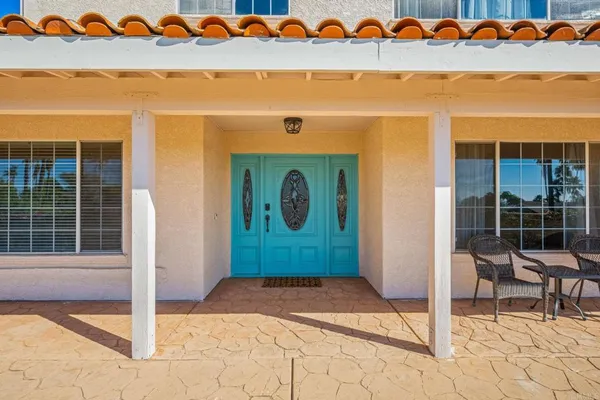 $1,575,000 | 330 Skyline Drive, Vista, CA 92084