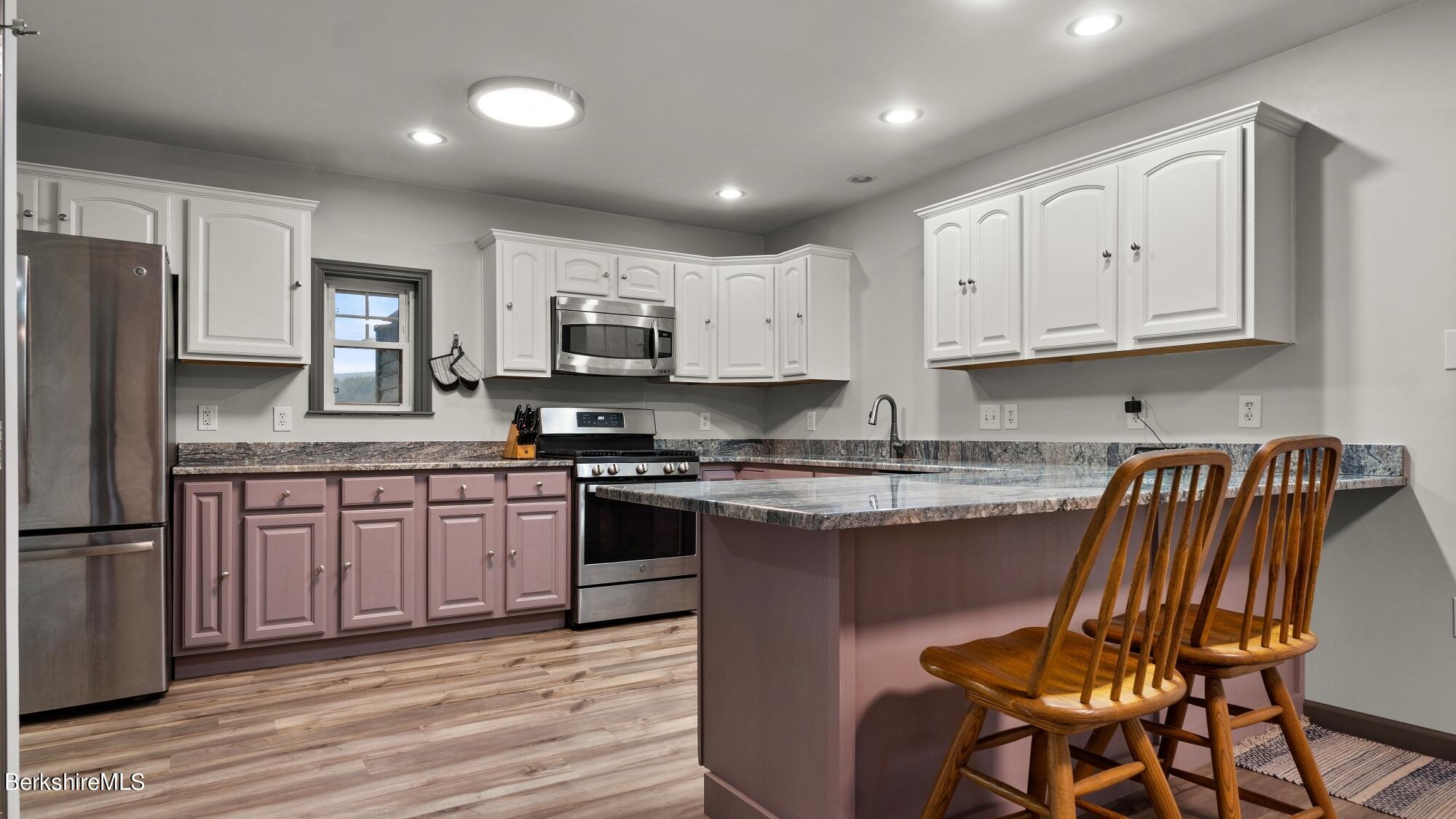 278 East Harbor Road Cheshire, MA 01225 - Photo 15 of 36 Kitchen