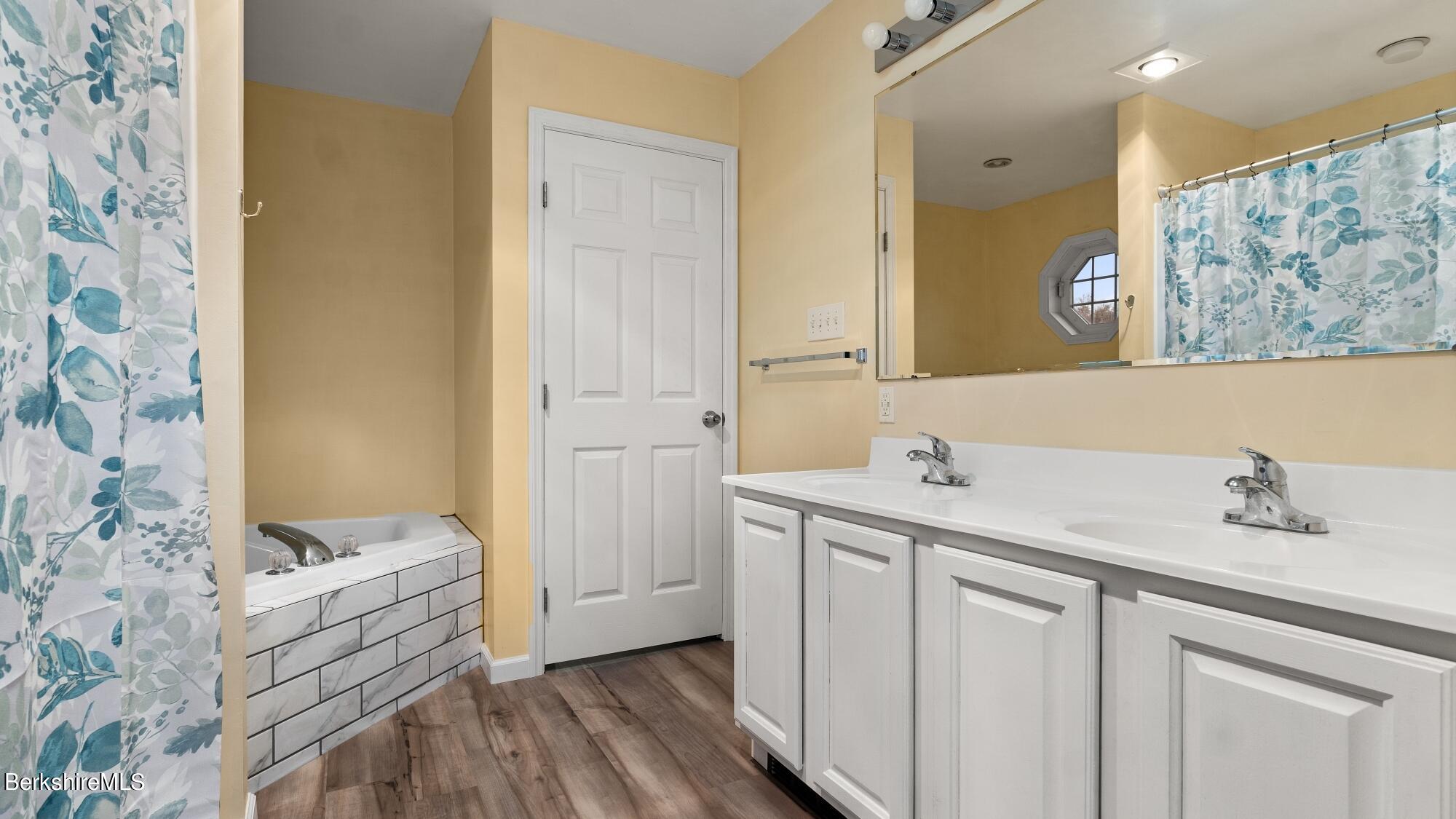 278 East Harbor Road Cheshire, MA 01225 - Photo 23 of 36 Primary Bathroom