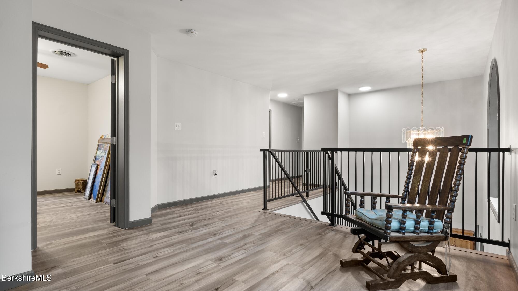 278 East Harbor Road Cheshire, MA 01225 - Photo 30 of 36 Loft