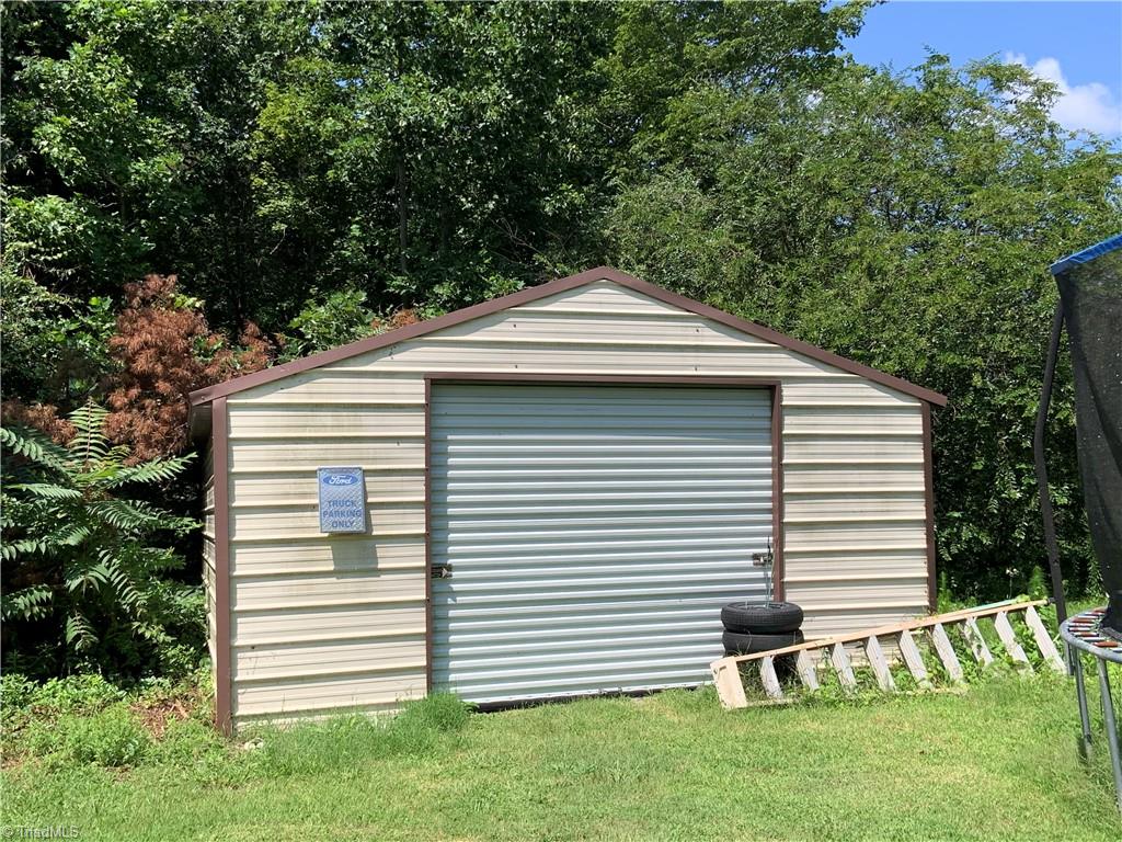4920 Siloam Road Dobson, NC 27017 - Photo 42 of 49 Gallery Image 42