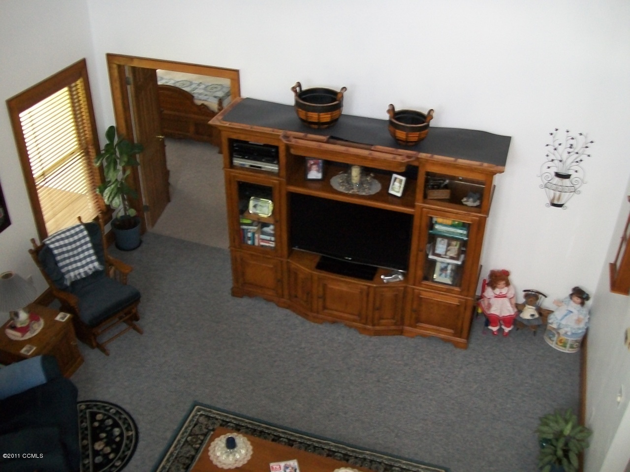 166 Shell Landing Road Beaufort, NC 28516 - Photo 7 of 29 Living room from 2nd floor