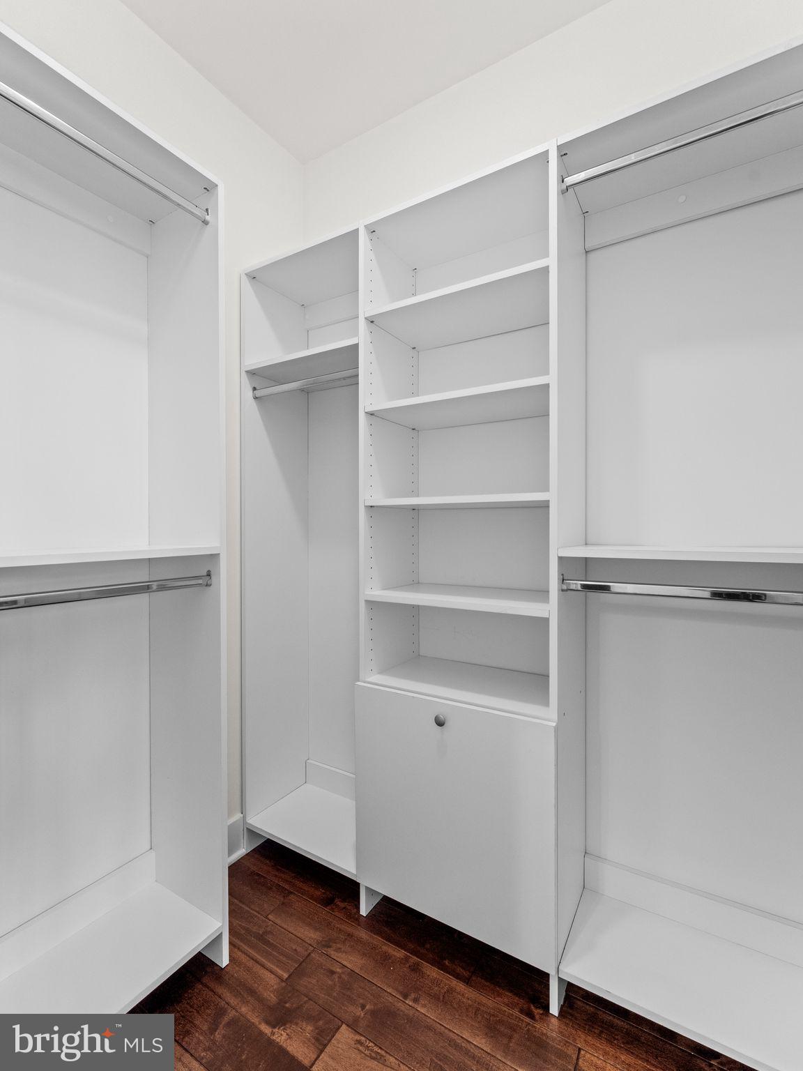 512 South Front Street, Unit 2 Philadelphia, PA 19147 - Photo 30 of 52