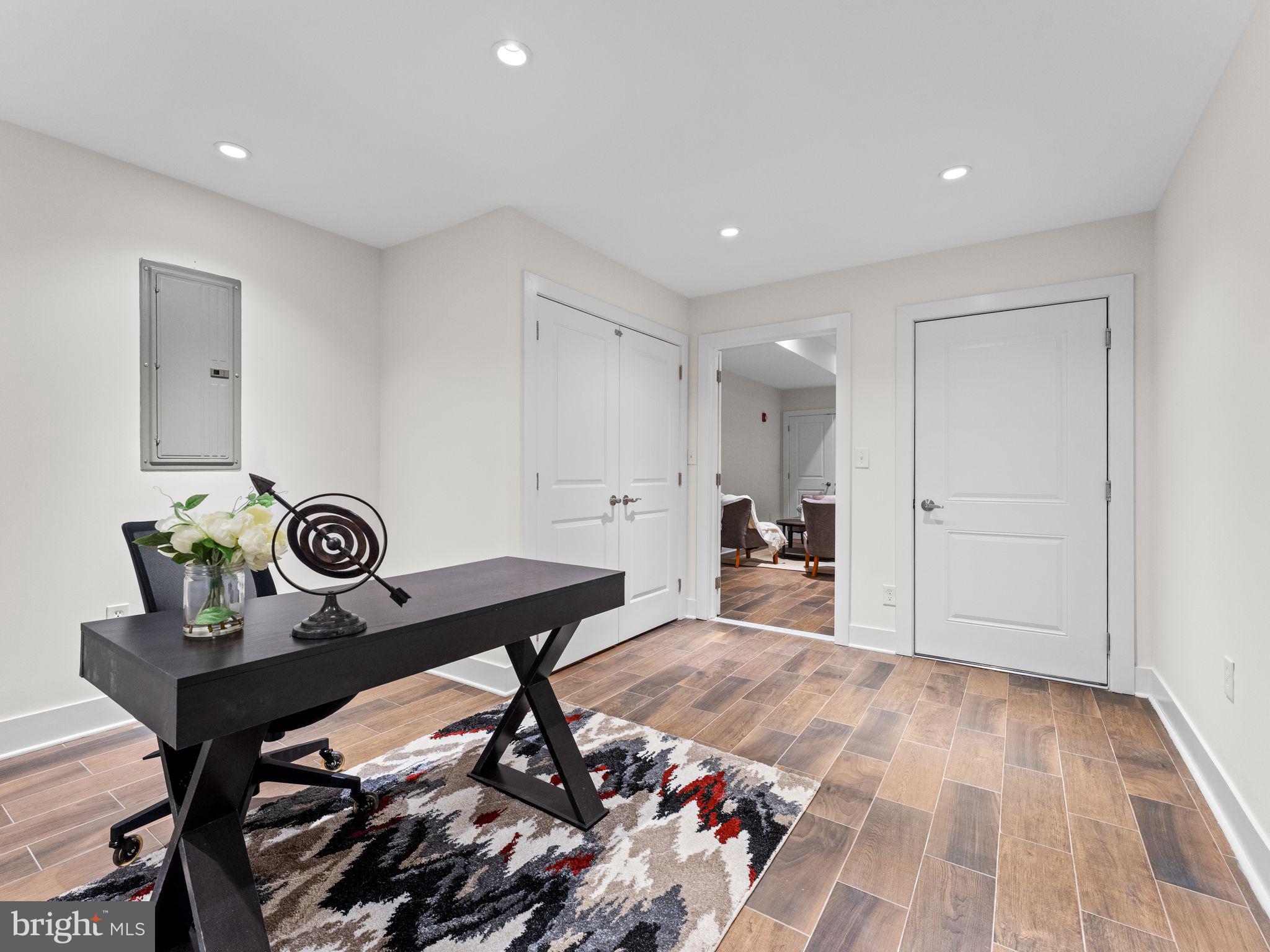 512 South Front Street, Unit 2 Philadelphia, PA 19147 - Photo 41 of 52