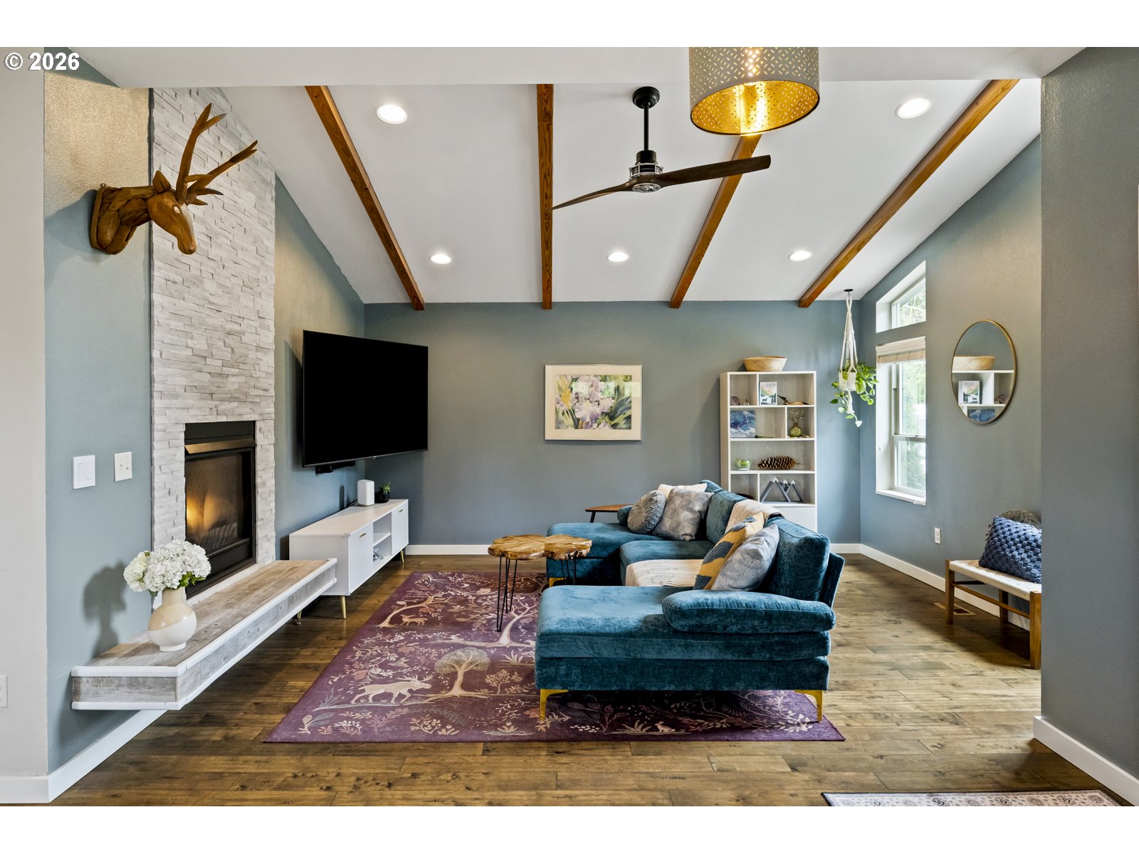 9302 Southwest 30th Avenue Portland, OR 97219 - Photo 10 of 42 Gallery Image 10