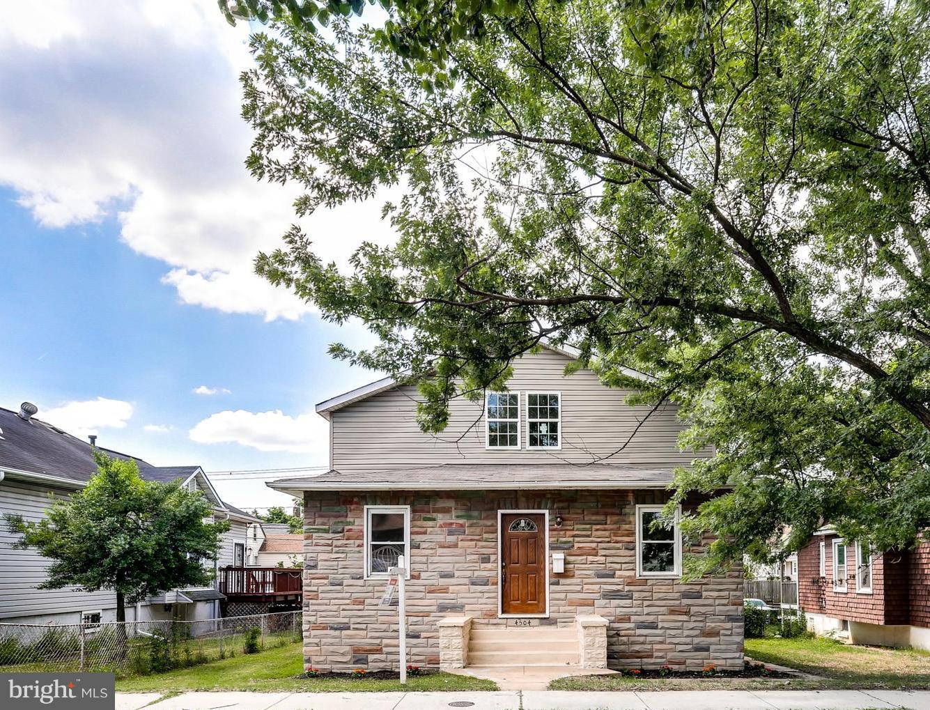 4504 Ritchie Highway Baltimore, MD 21225 - Photo 1 of 21 Exterior (Front)