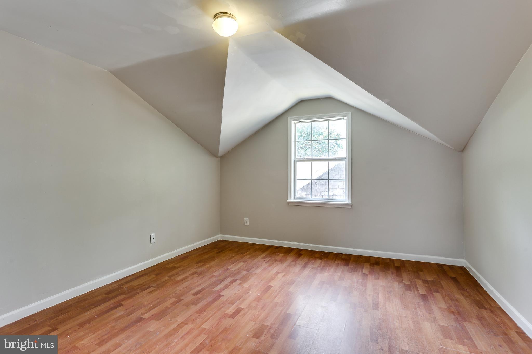 4504 Ritchie Highway Baltimore, MD 21225 - Photo 16 of 21 Bedroom