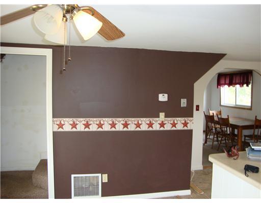 7911 Old Clifton Road Springfield, OH 45502 - Photo 8 of 11