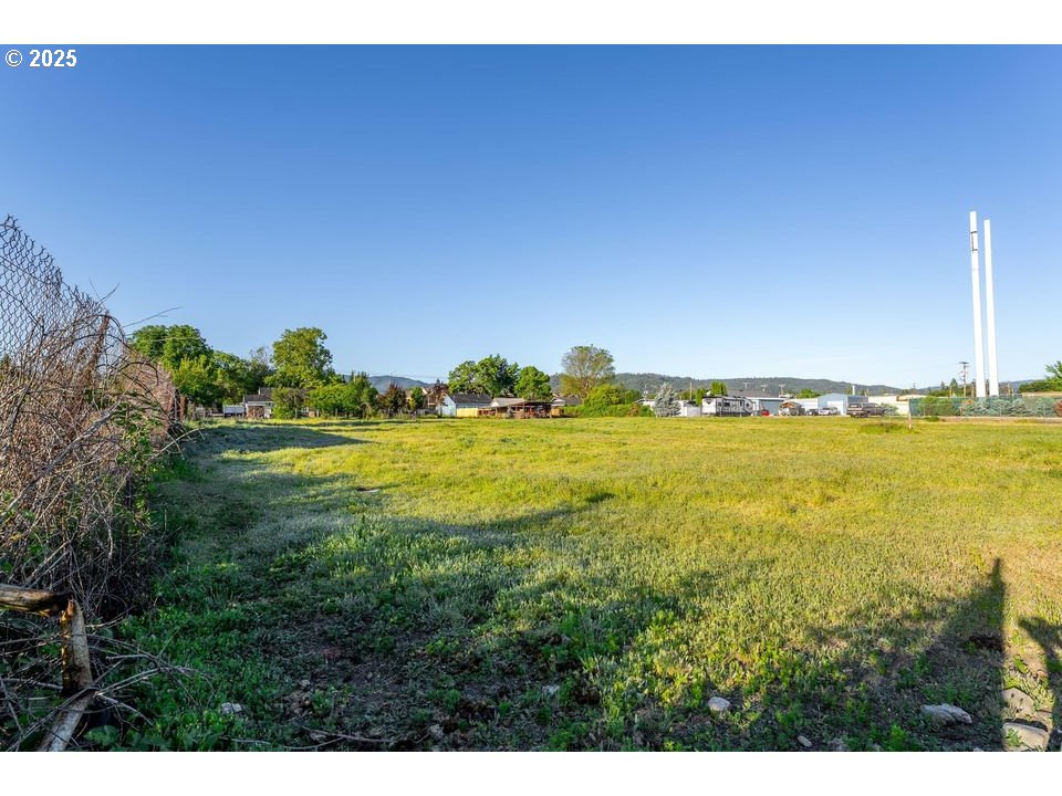 0 Aster Street Medford, OR 97501 - Photo 10 of 10