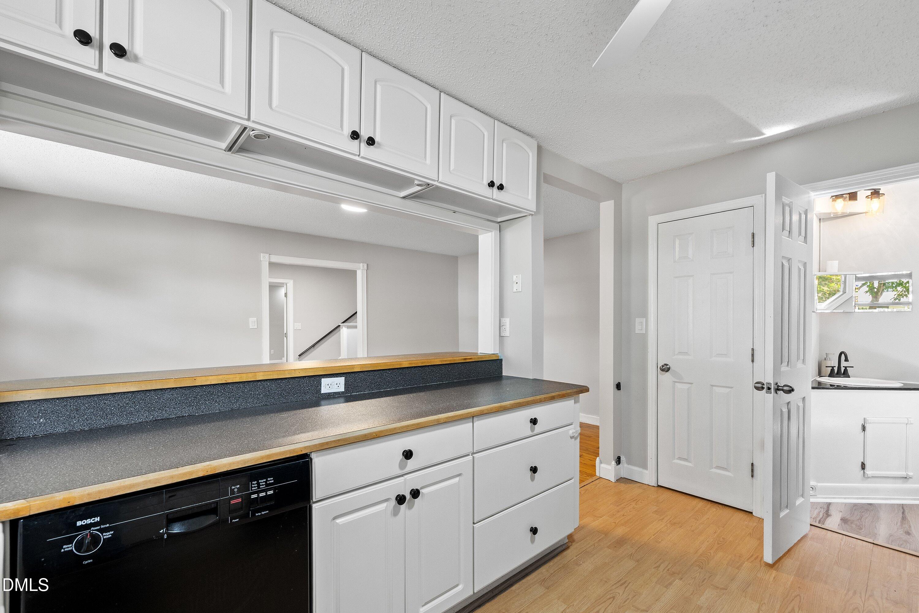 515 Poplar Drive Raleigh, NC 27603 - Photo 20 of 74 25-515 Poplar _1307