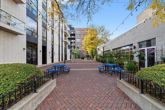 $739,000 | 1258 North Milwaukee Avenue, Unit 3N, Chicago, IL 60622