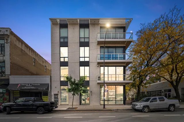 $739,000 | 1258 North Milwaukee Avenue, Unit 3N, Chicago, IL 60622