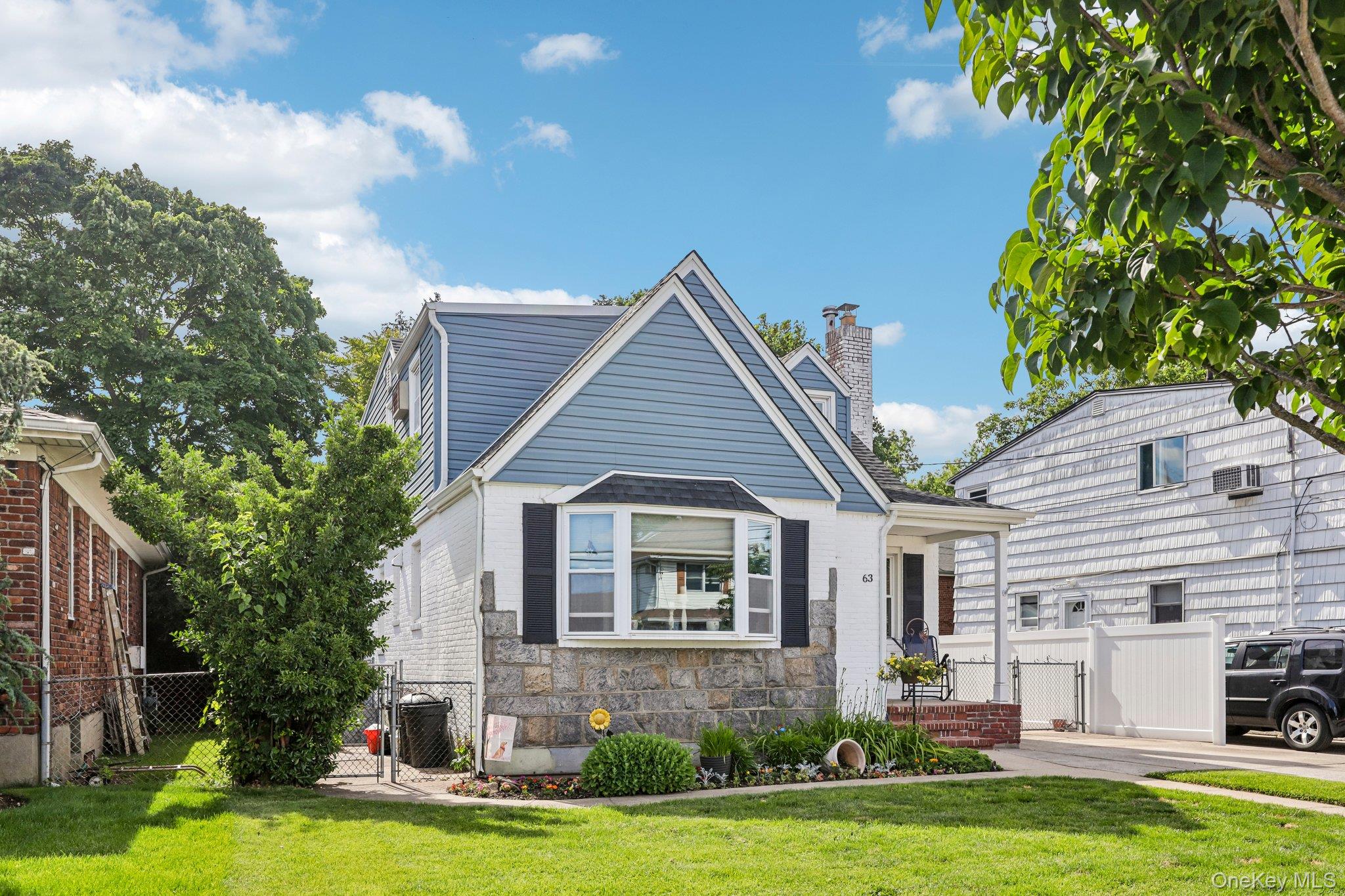 63 Kilburn Road South West Hempstead, NY 11552 - Photo 3 of 41