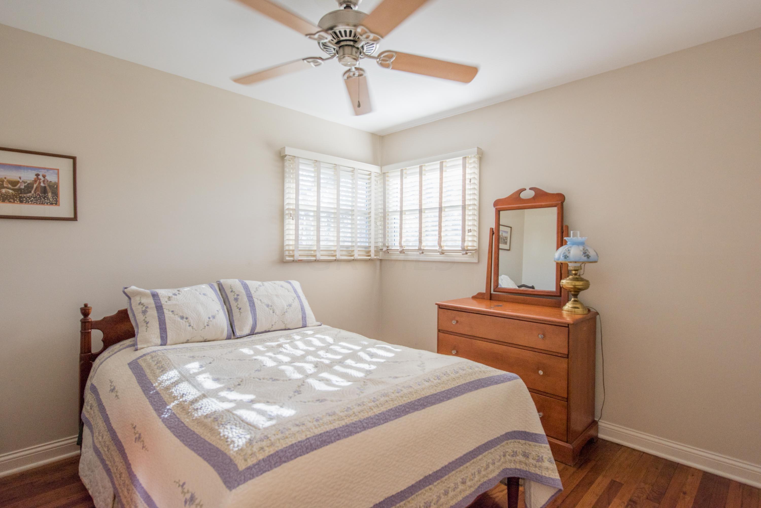 1110 Country Club Road Columbus, OH 43227 - Photo 23 of 39 Gallery Image 23