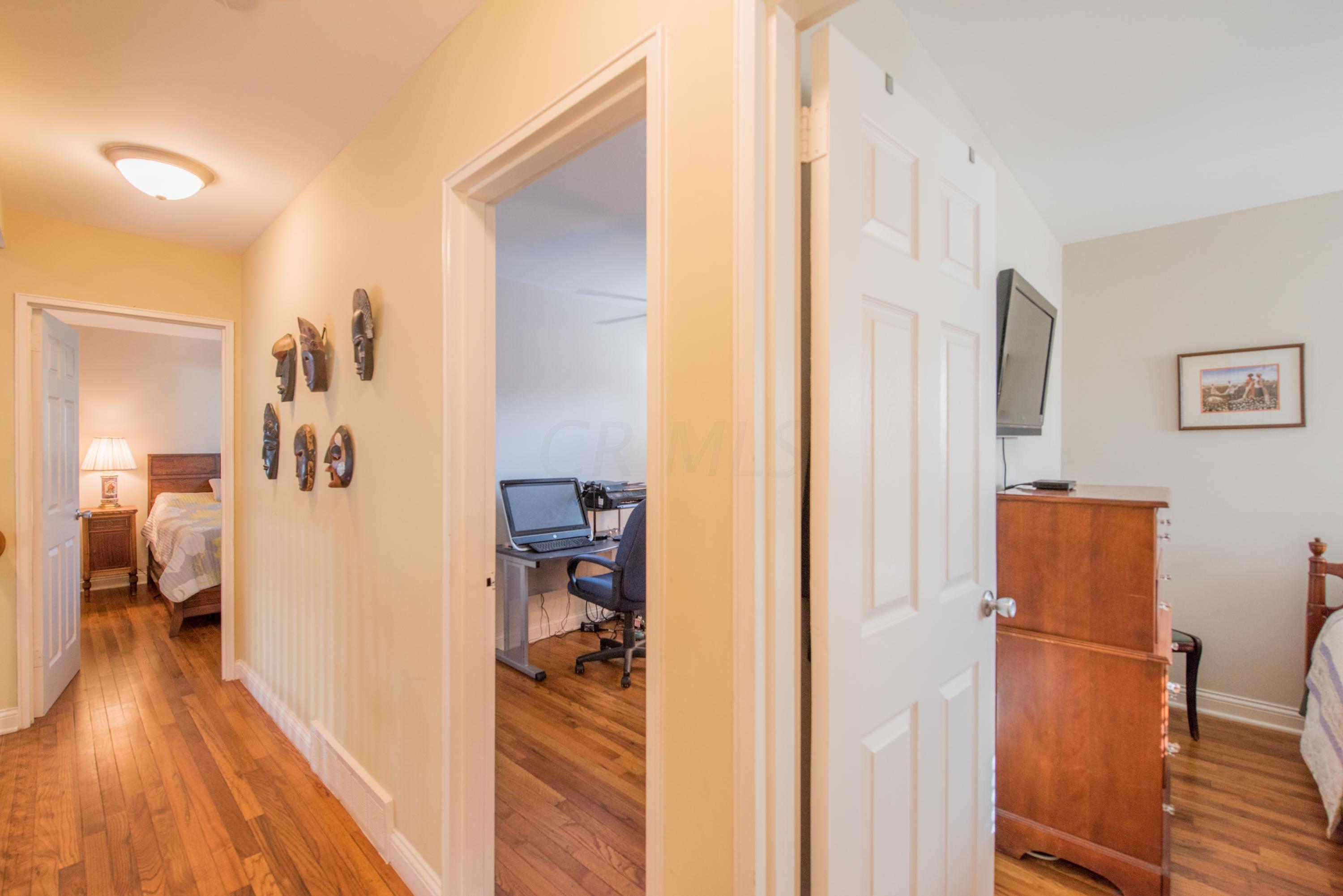 1110 Country Club Road Columbus, OH 43227 - Photo 26 of 39 Gallery Image 26