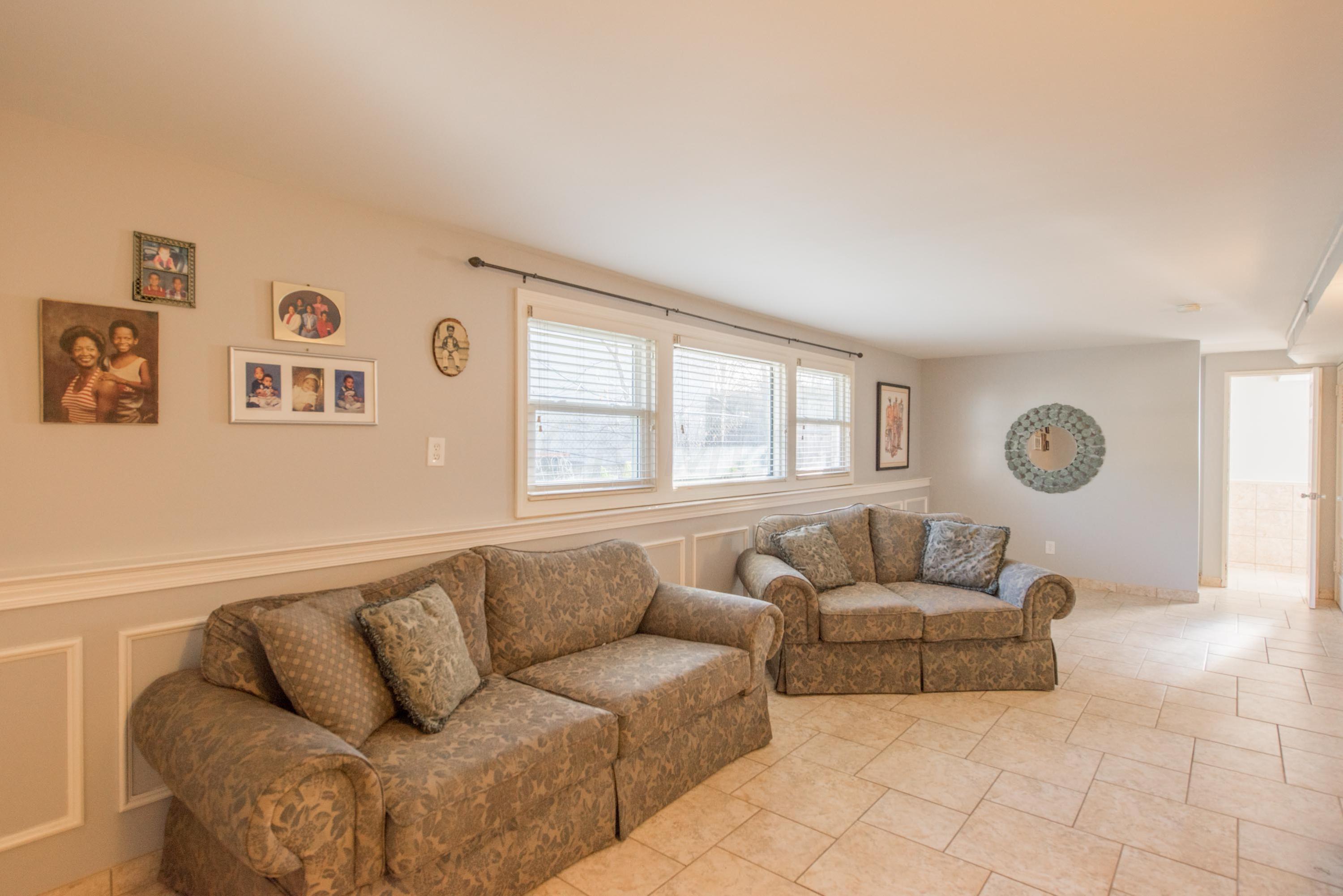 1110 Country Club Road Columbus, OH 43227 - Photo 30 of 39 Gallery Image 30