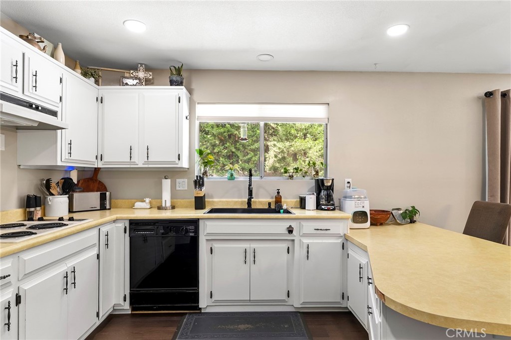 14043 Creston Road Magalia, CA 95954 - Photo 14 of 51 Gallery Image 14