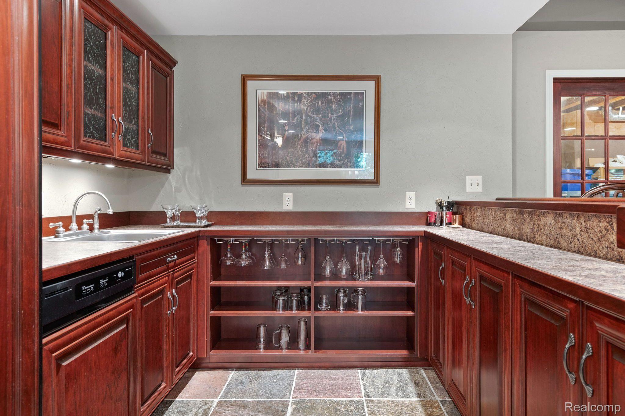 1870 Blue Grass Drive Rochester, MI 48306 - Photo 34 of 58 Gallery Image 34