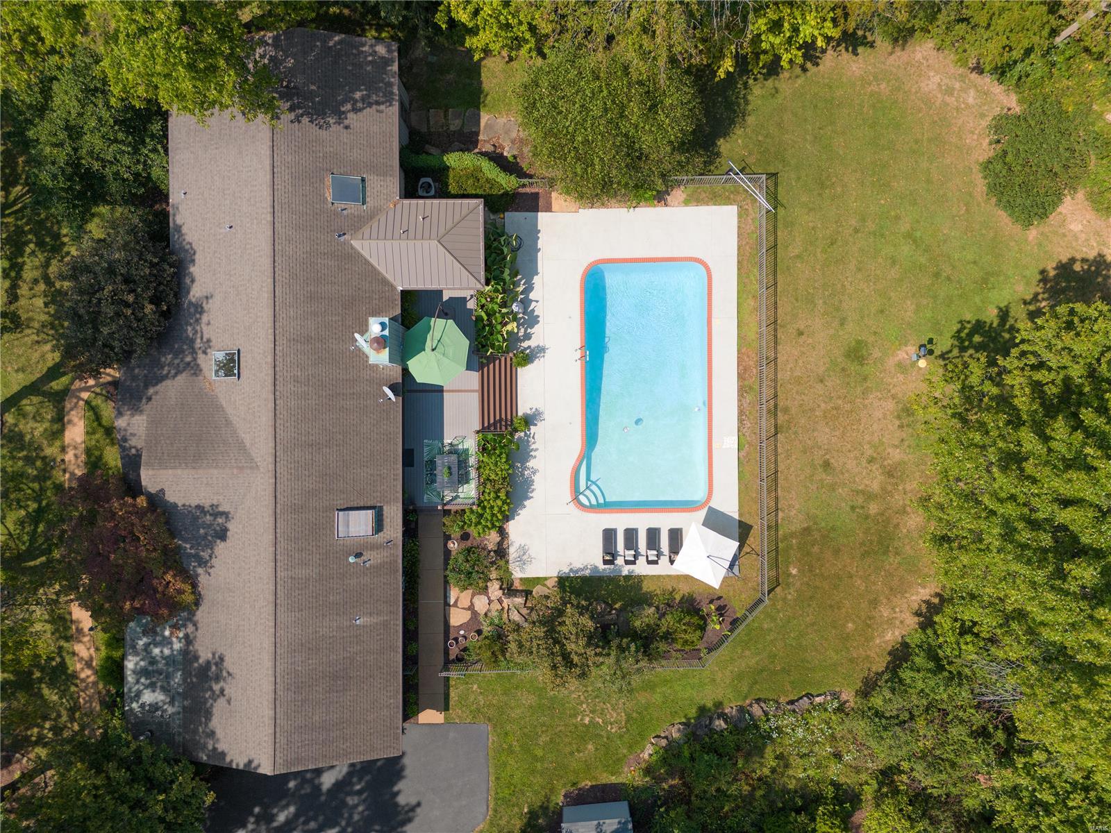 1947 Grassy Ridge Road Kirkwood, MO 63122 - Photo 39 of 42