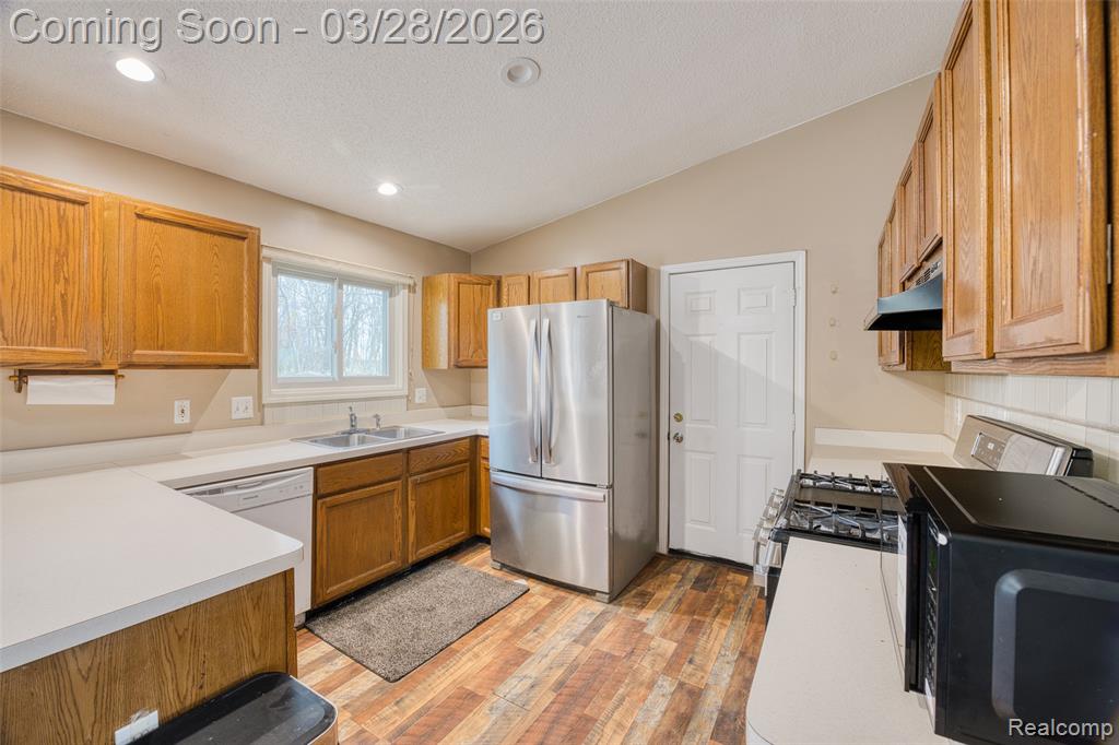 7557 Chilson Road Howell, MI 48843 - Photo 3 of 42 Gallery Image 3