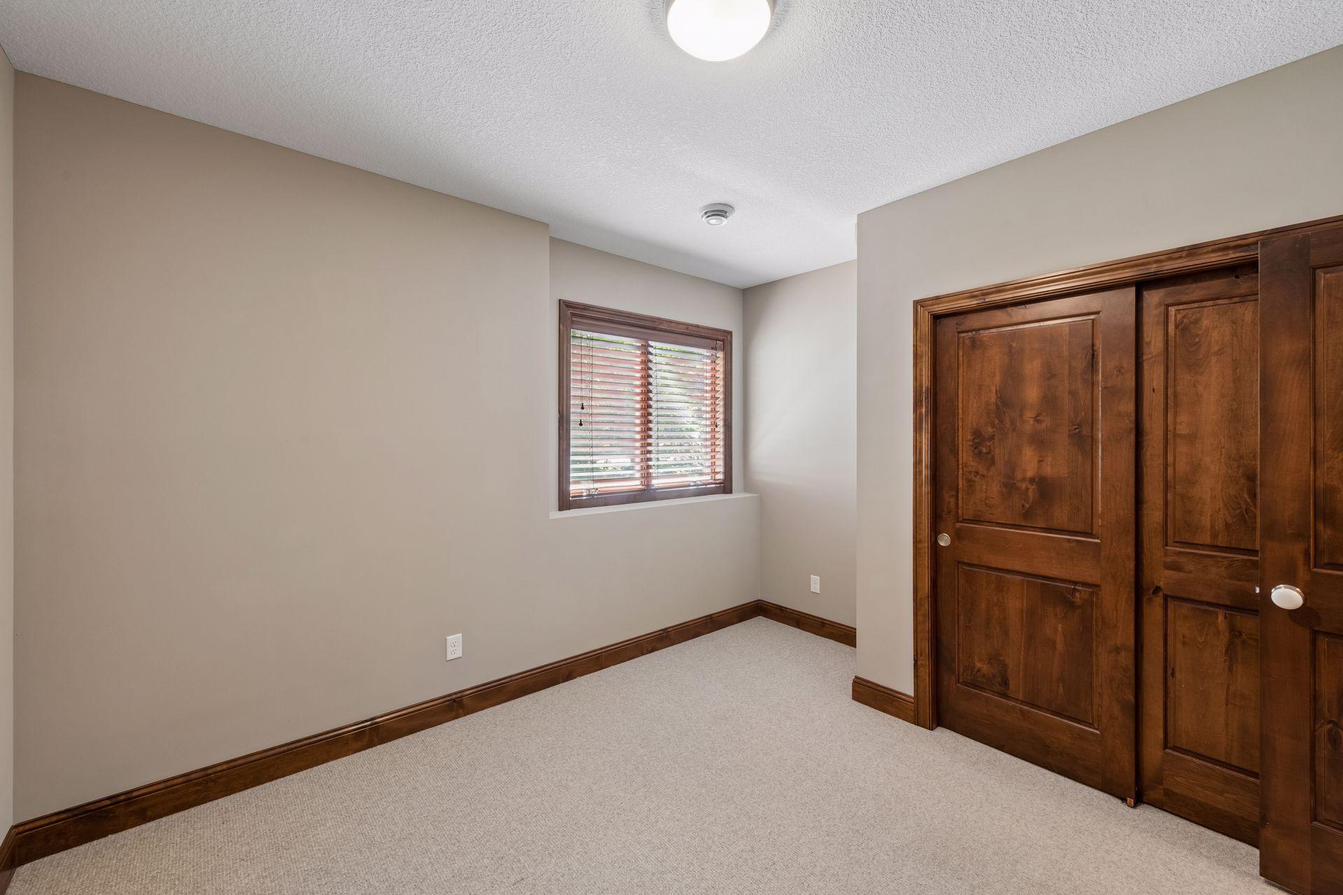 4802 Timber Ridge Circle Minnetonka, MN 55345 - Photo 27 of 33