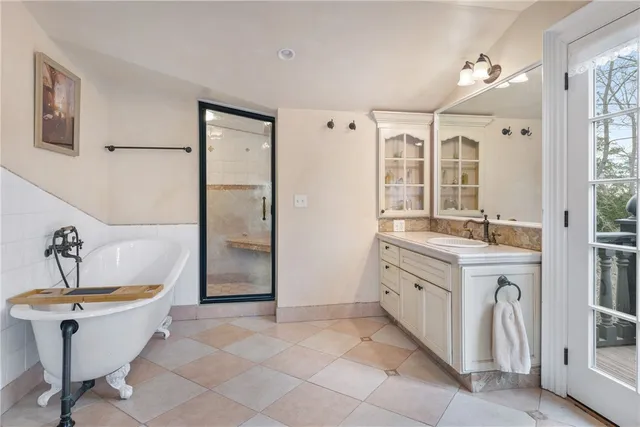 $25,000 | 287 Gibbs Avenue, Newport, RI 02840