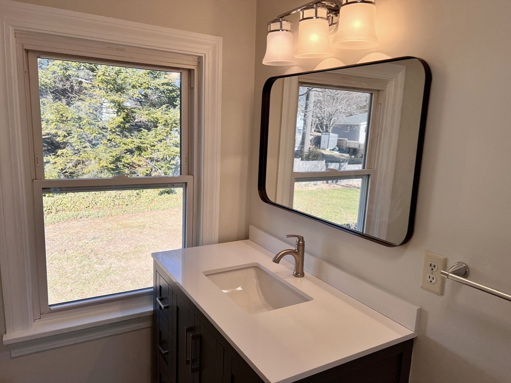 342 Old Connecticut Path Framingham, MA 01701 - Photo 14 of 16