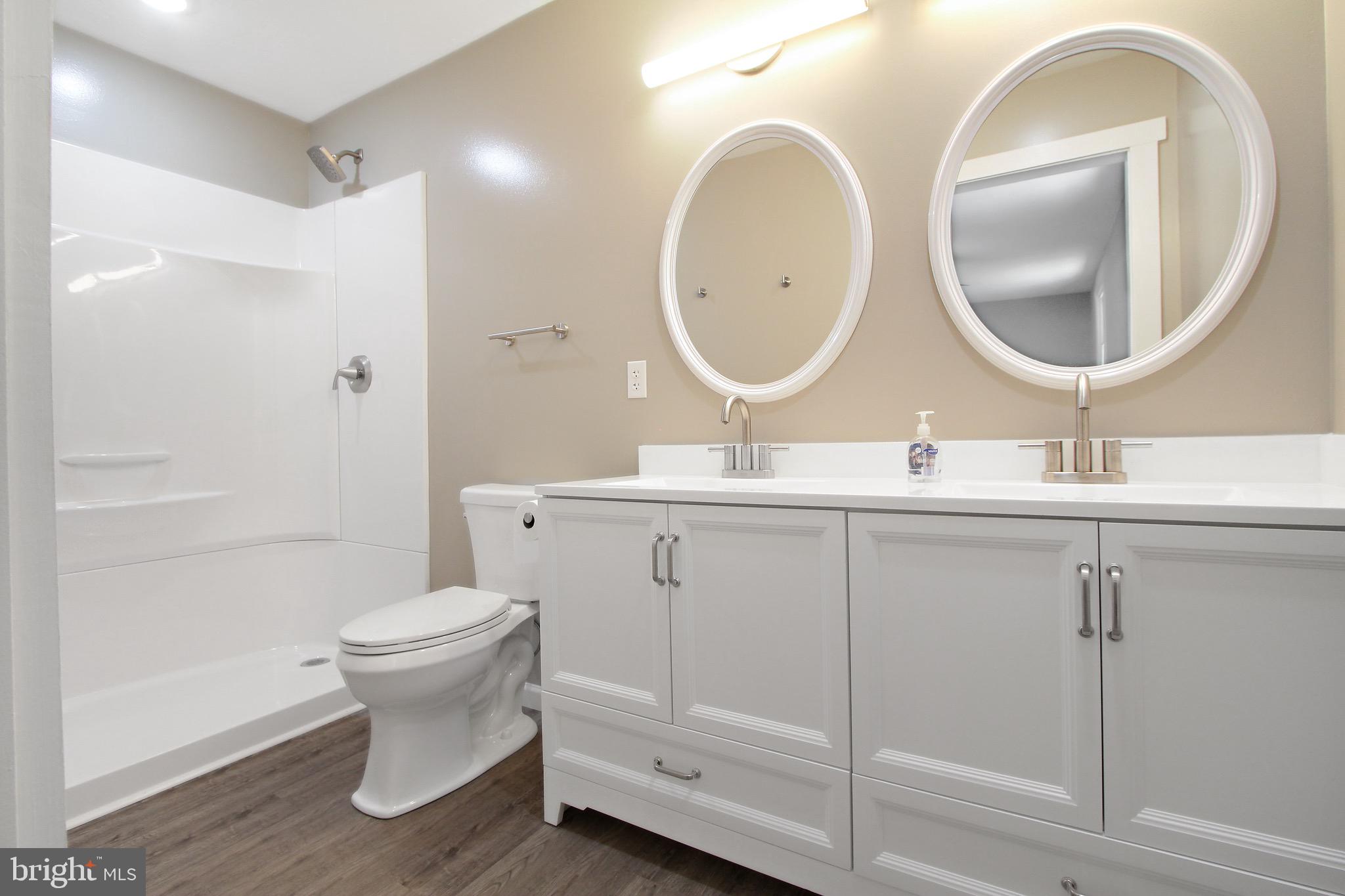 2450 Deininger Road York, PA 17406 - Photo 14 of 29 Gallery Image 14