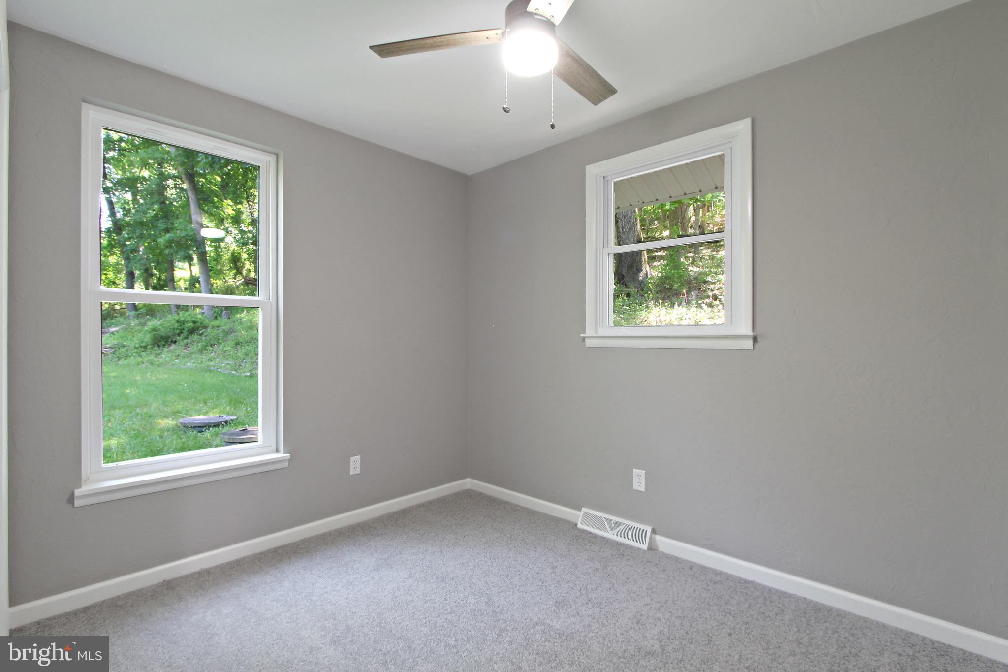 2450 Deininger Road York, PA 17406 - Photo 16 of 29 Gallery Image 16
