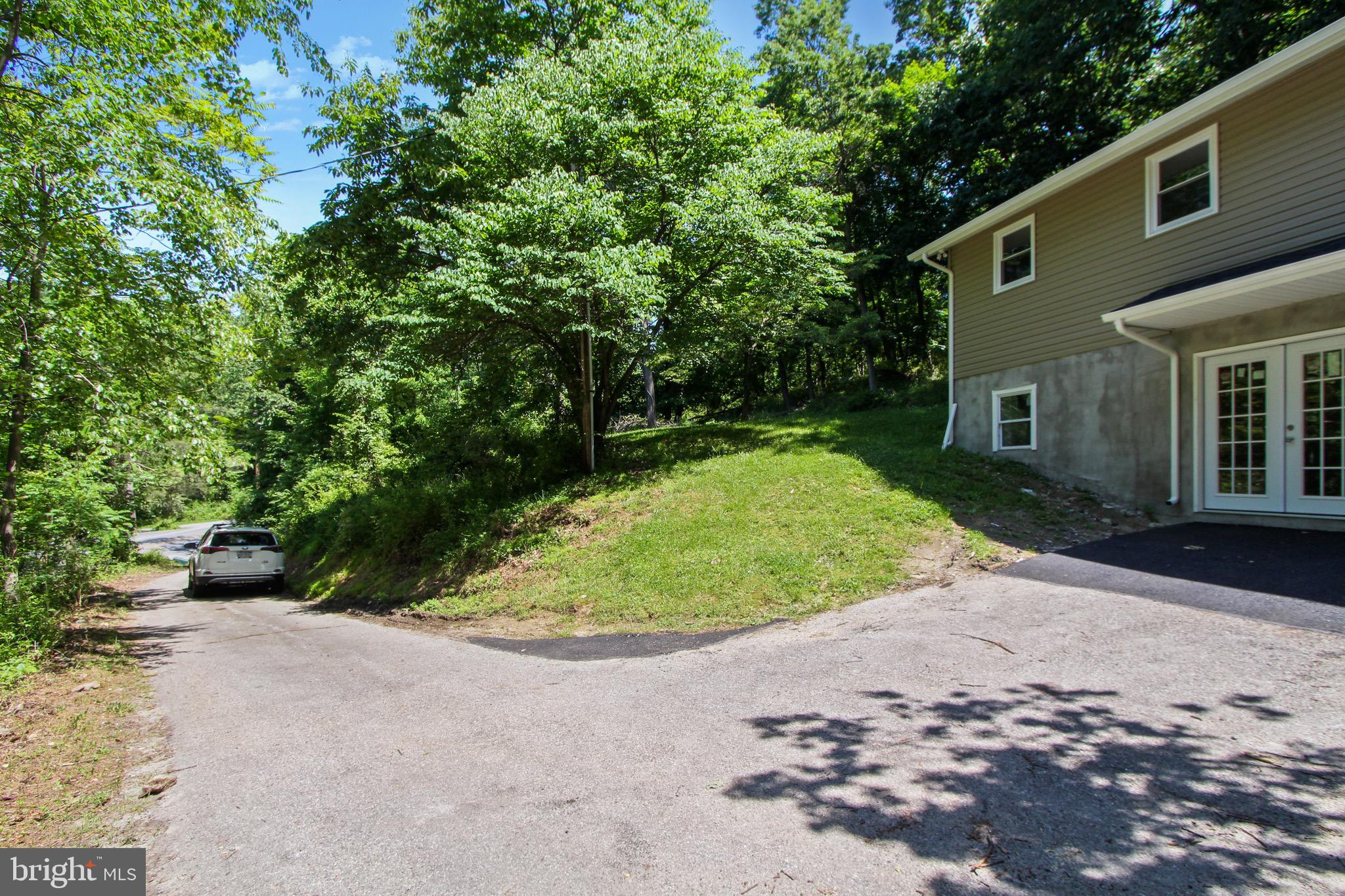 2450 Deininger Road York, PA 17406 - Photo 26 of 29 Gallery Image 26