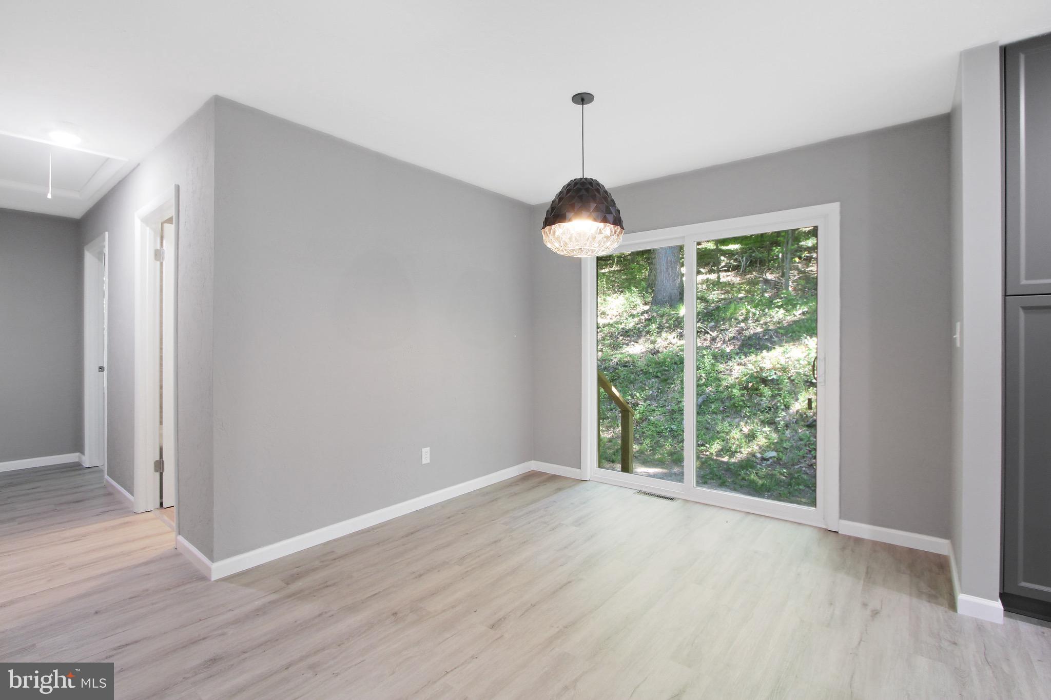 2450 Deininger Road York, PA 17406 - Photo 5 of 29 Gallery Image 5