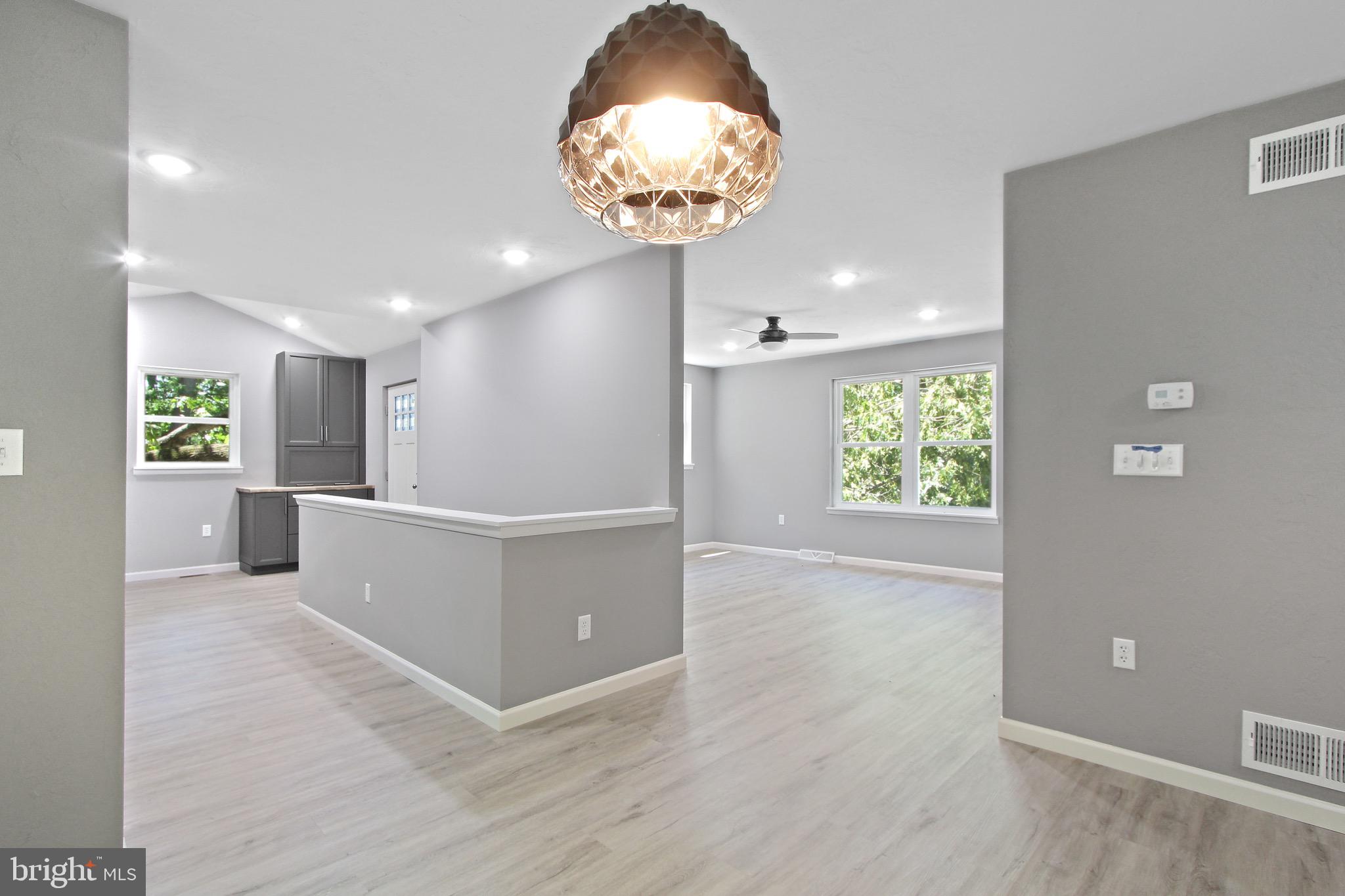 2450 Deininger Road York, PA 17406 - Photo 7 of 29 Gallery Image 7