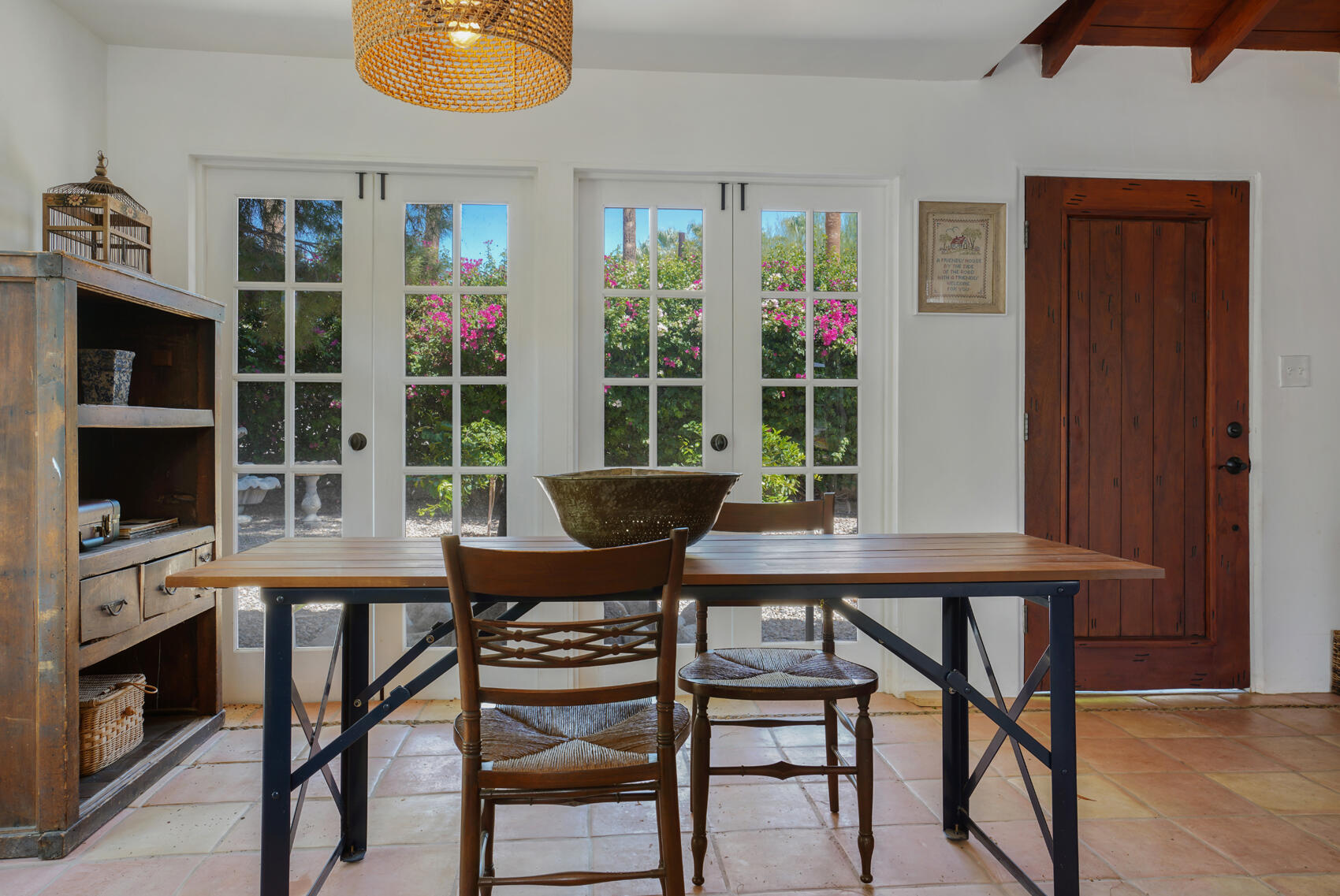 439 East Sonora Road Palm Springs, CA 92264 - Photo 12 of 26 20250903191114071152000000-o