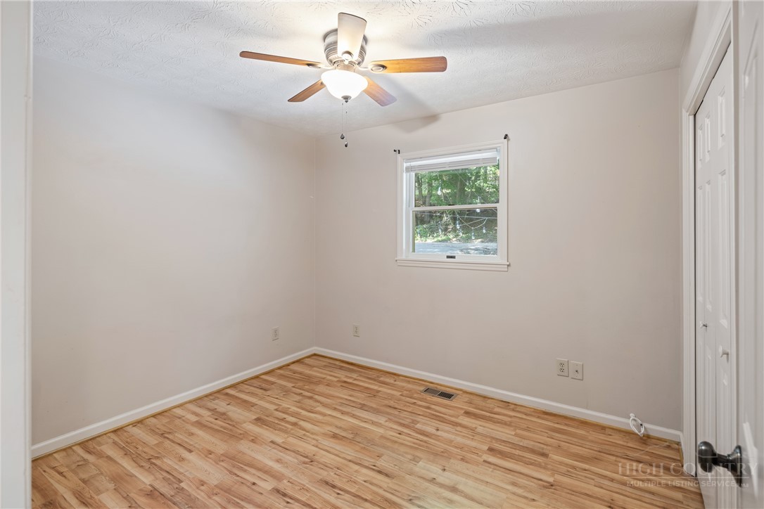 286 Sunset Drive Boone, NC 28607 - Photo 21 of 41 Gallery Image 21