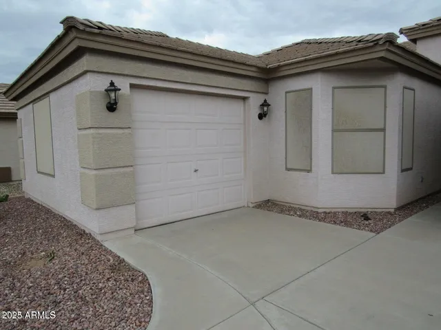 $1,950 | 14230 North 152nd Lane, Surprise, AZ 85379