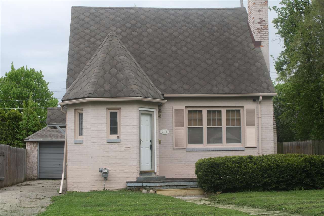 2114 Pierce Street Flint, MI 48503 - Photo 5 of 41