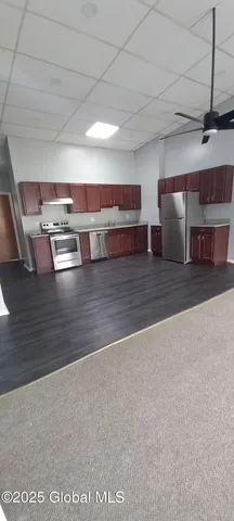 $1,450 | 11 Elm Street, Unit 3, Albany, NY 12202