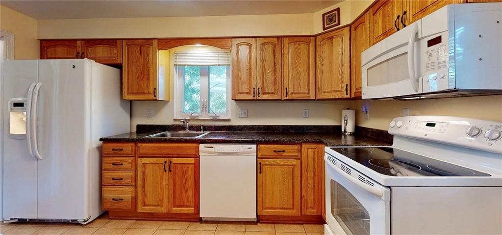 431 Edgewood Road Pittsburgh, PA 15221 - Photo 9 of 24 Gallery Image 9