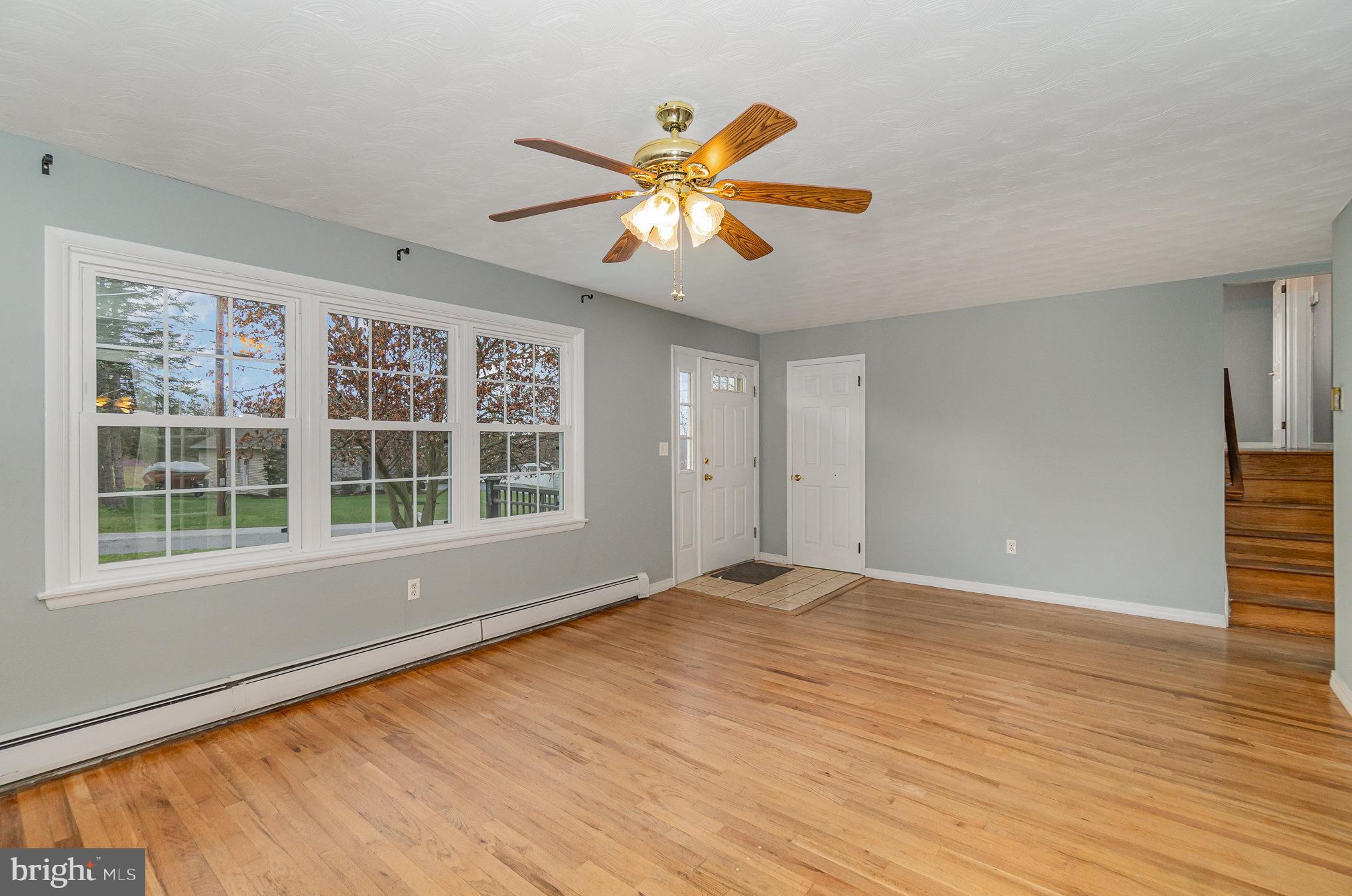 123 Spring Road Dillsburg, PA 17019 - Photo 11 of 29 Gallery Image 11
